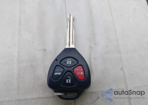 2010 Toyota Camry Le z USA, uszkodzony, nr VIN 4T1BF3EK0AU085480